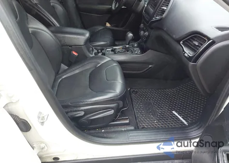 2019 Jeep Cherokee Altitude 4X4 из США, поврежденный, VIN 1C4PJMLXXKD311619